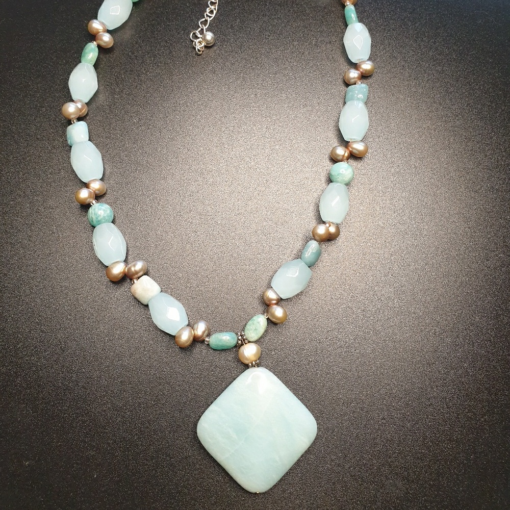 Vintage gemstone necklace